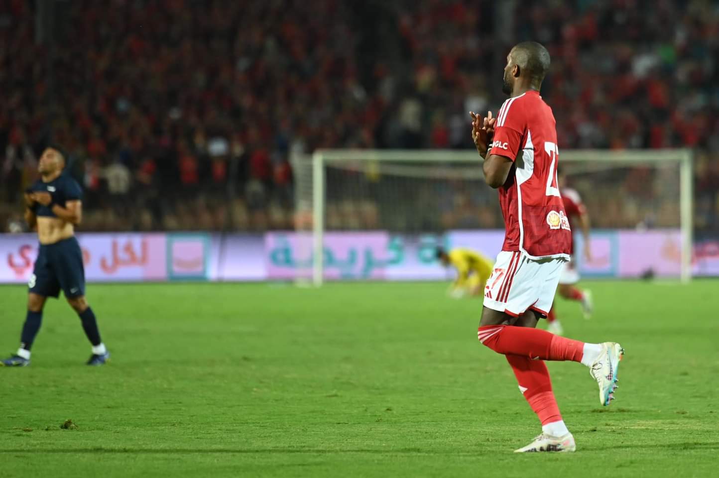 الأهلي يصعد لنهائي كأس مصر بعد الفوز على إنبي بثلاثية نظيفة


