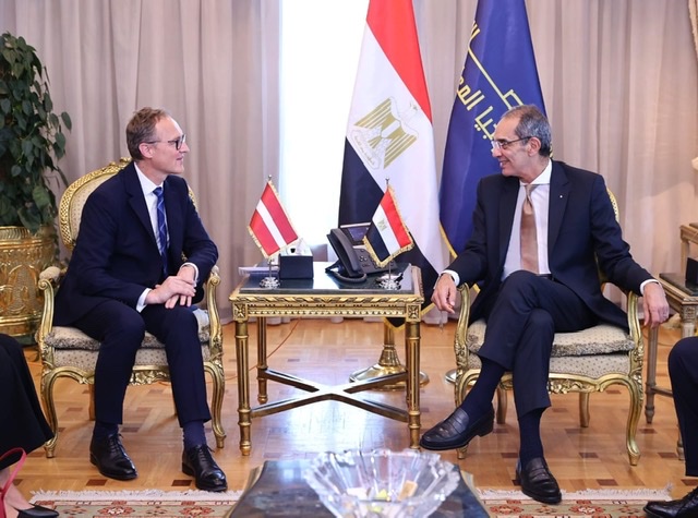 مصر ولاتفيا تبحثان التعاون فى مجالات الاتصالات وتكنولوجيا المعلومات 