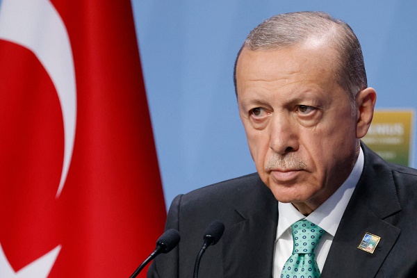 أردوغان يتوجه إلى السعودية للمشاركة في القمة المشتركة الاستثنائية 