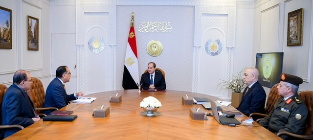 السيسي يوجه بالانتهاء من مشروعات المدن الجديدة في الإطار الزمني المحدد لها