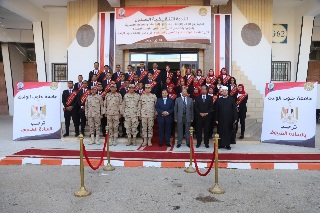 رئيس جامعة جنوب الوادى وقائد قوات الدفاع الشعبي  يشهدان الندوة التثقيفية السنوية

