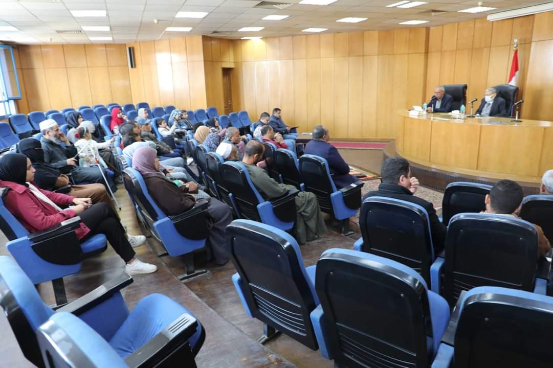 محافظ المنيا يكرم 20 فائزاً في المسابقة الدينية لإذاعة شمال الصعيد
