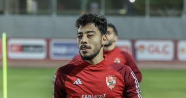 كولر يقرر إعادة أكرم توفيق لتشكيل الأهلى أمام شباب بلوزداد الجزائري