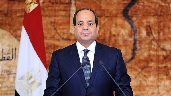 الرئيس السيسي يشهد اختبارات كشف الهيئة لطلبة الكليات العسكرية