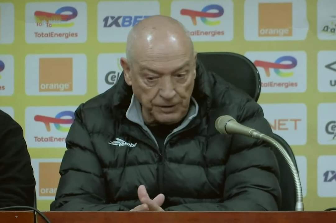فيريرا يعلن تشكيل الزمالك لمواجهة سموحة 