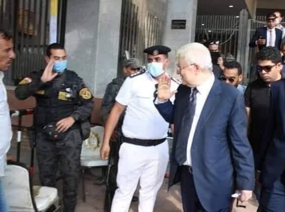 ساعات حاسمة فى قضية حبس مرتضى منصور ومفاوضات اللحظة الأخيرة مستمرة

