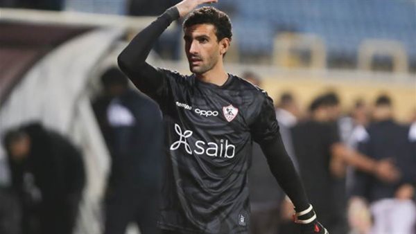 محمد عواد حارس الزمالك يستقبل مولودا جديدا