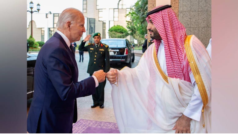 وول ستريت جورنال: ليس من الحكمة ان يجعل الديمقراطيون من انفسهم رهائن بيد ولي العهد السعودي