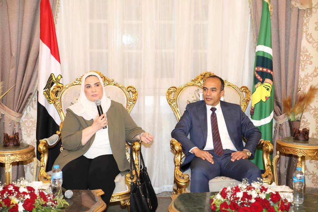 نائب محافظ المنيا يستقبل وزيرة التضامن الاجتماعي والسفير الكندي