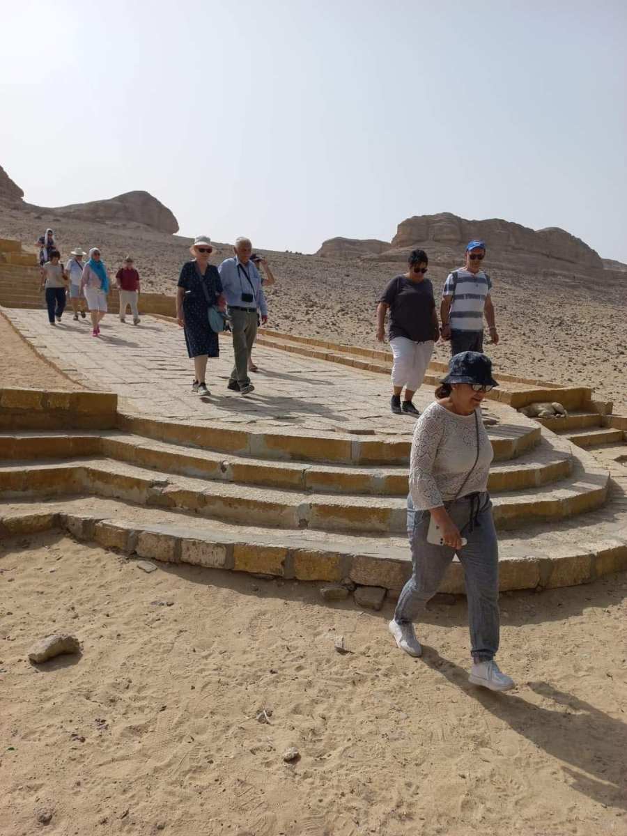 المناطق الأثرية بمحافظة المنيا تستقبل وفد سياحي ألماني