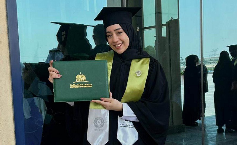 المصرية ندى أبو عرب الأولى على صيدلة الشارقة .. ألف مبروك