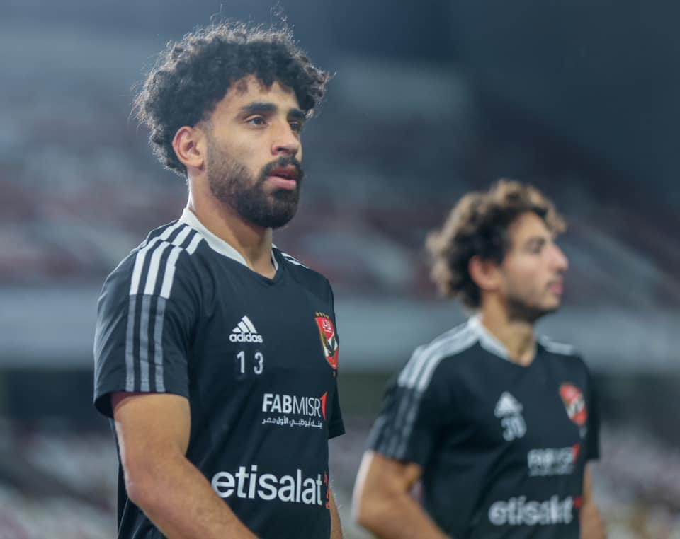 الأهلي يواصل استعداداته لمباراة السوبر ضد بيراميدز 


