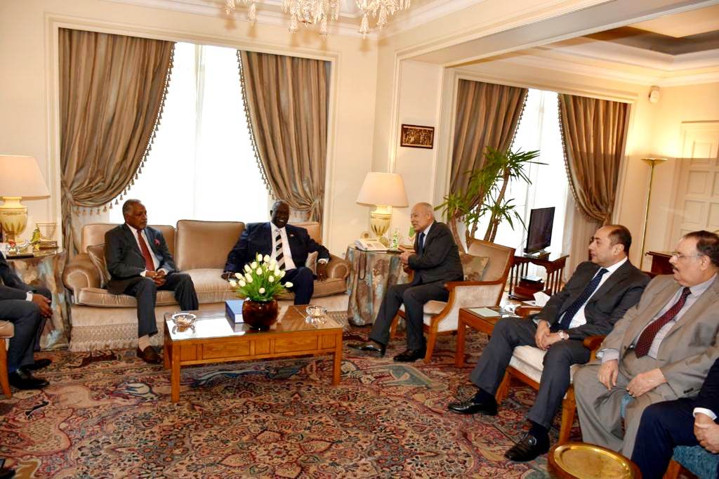 أبو الغيط يبحث نائب رئيس مجلس السيادة السوداني مستجدات الأوضاع وآلية تسوية النزاع