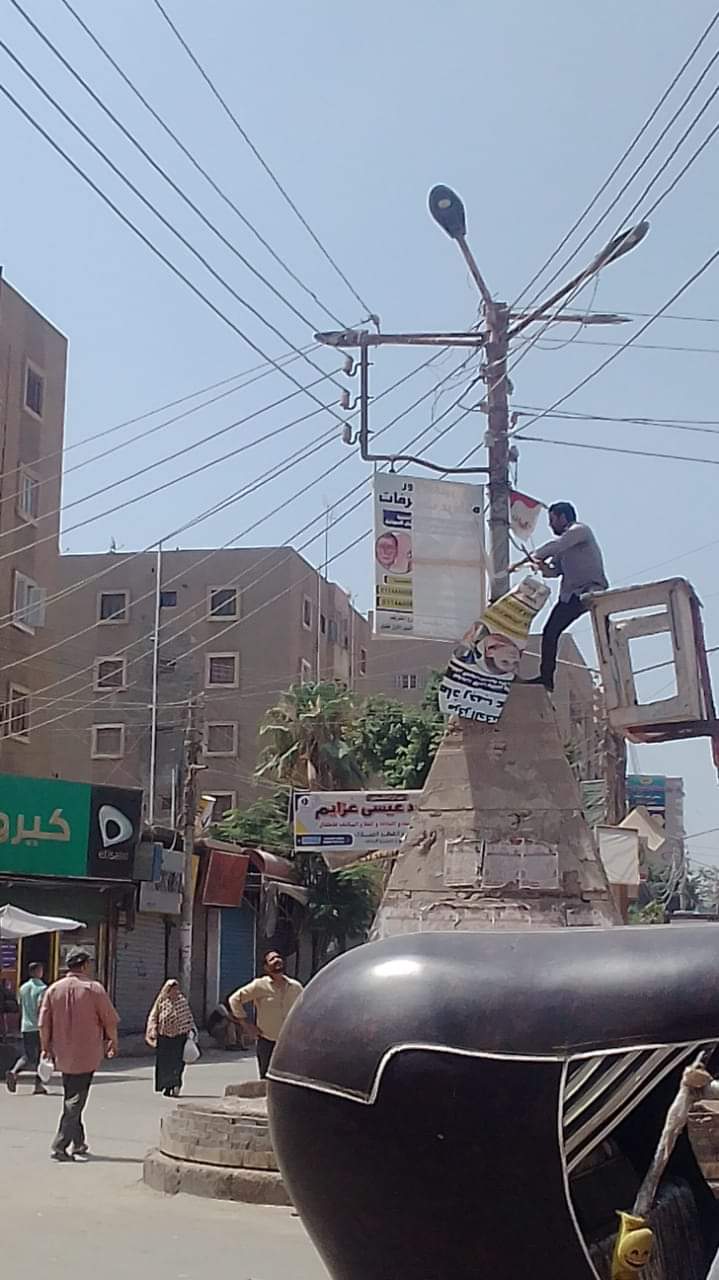 محافظ المنيا يوجه بمراجعة الإعلانات بنطاق المحافظة