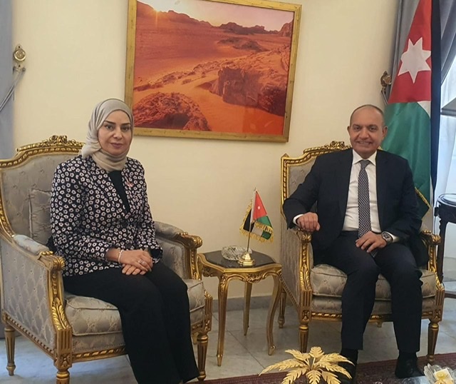 سفيرة البحرين تلتقي نظيرها الأردني بالقاهرة لبحث القضايا ذات الاهتمام المشترك