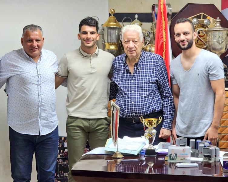 مرتضى منصور للمشهد: ما يتردد عن بيع اللاعب زيزو لسداد ديون الزمالك غير صحيح

