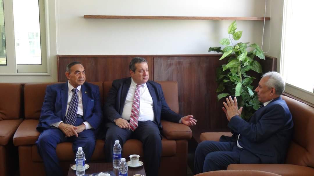 د. فرحات يبحث سبل تعزيز التعاون بين جامعة المنيا الأهلية وجامعة دراية