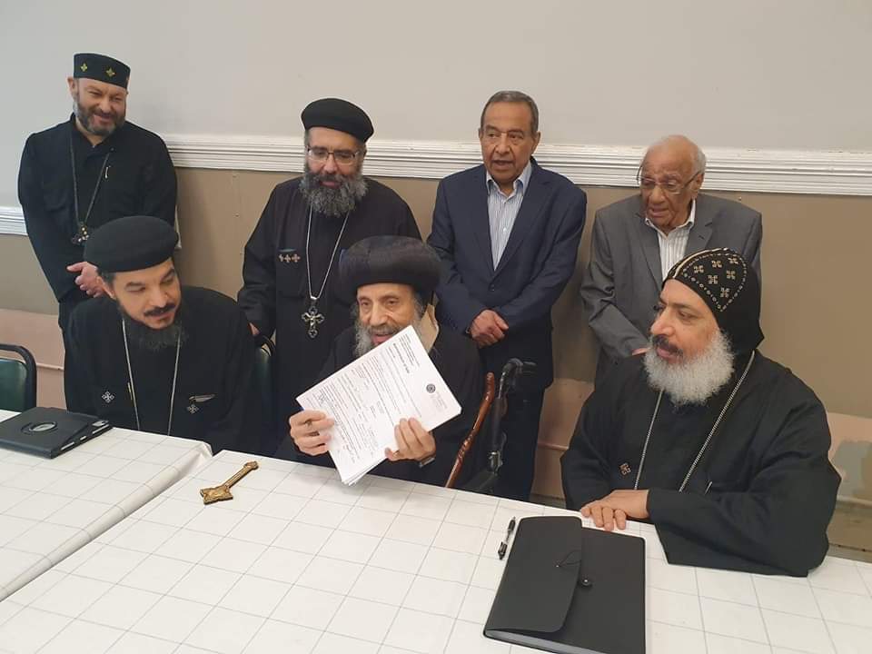 الكنيسة الأرثوذكسية توقع عقد شراء كنيسة جديدة في أيرلندا