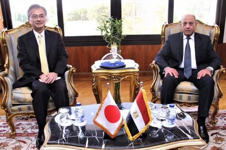 مباحثات بين وزير الطيران والسفير الياباني للتعاون المشترك في مجال صناعة النقل الجوي بين البلدين