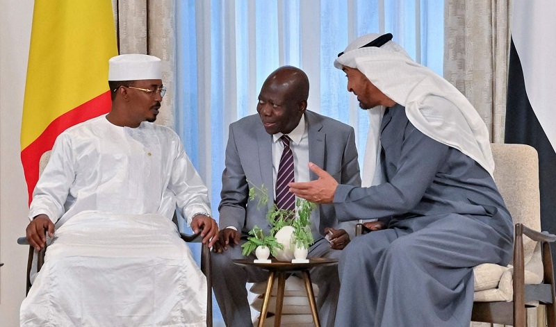 شحنات أسلحة لحميدتي من مطارات مجاورة للسودان تحت غطاء المساعدات الإنسانية 