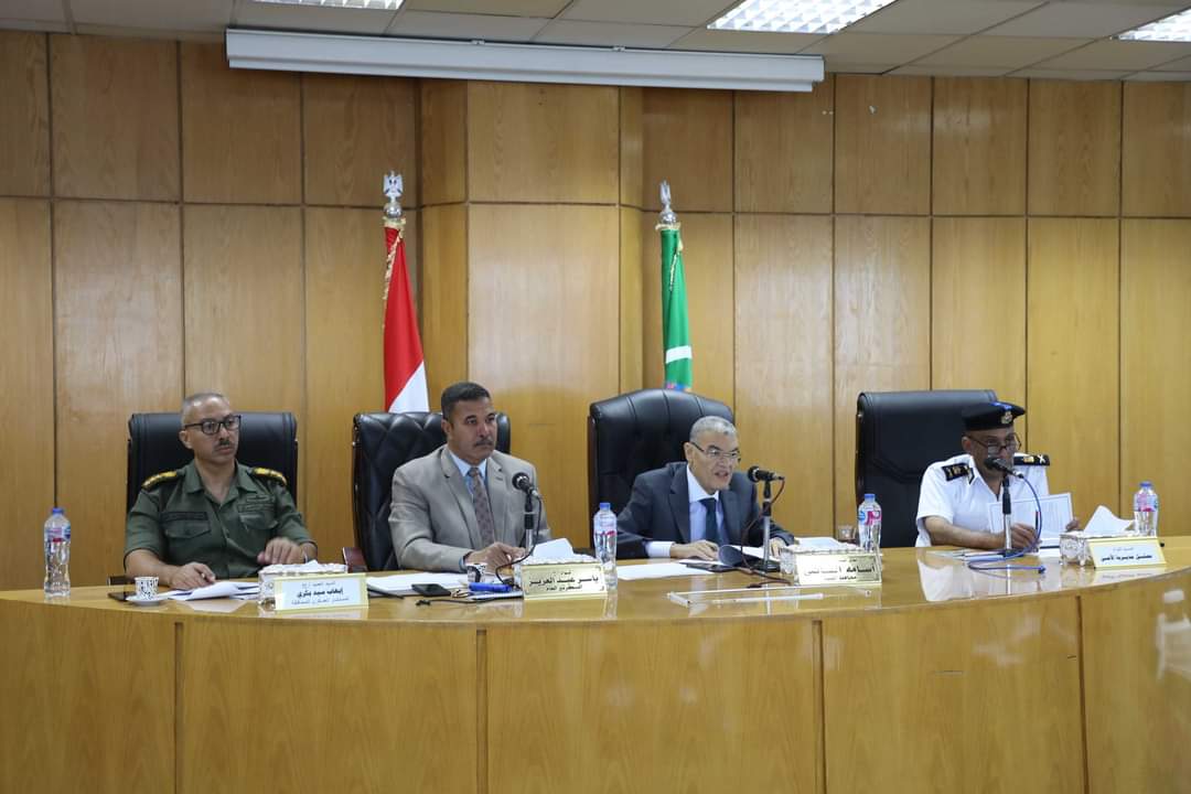 محافظ المنيا يوافق على بدء إجراءات تقنين 57 حالة على أراضى أملاك الدولة