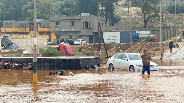 إعصار دانيال يخلف نحو  2000 قتيل في ليبيا وعالم مصري يحذر من سيناريو أسود قد يودي بكافة المشروعات الاستثمارية!!