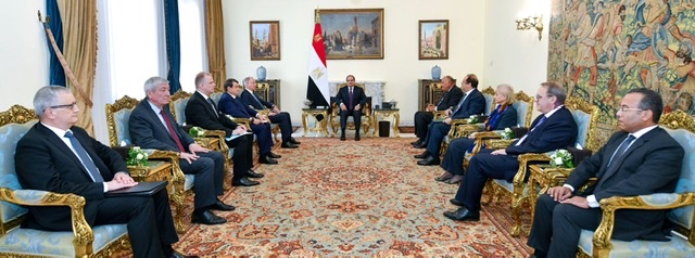 الرئيس السيسي يستقبل أمين مجلس الأمن الروسي
