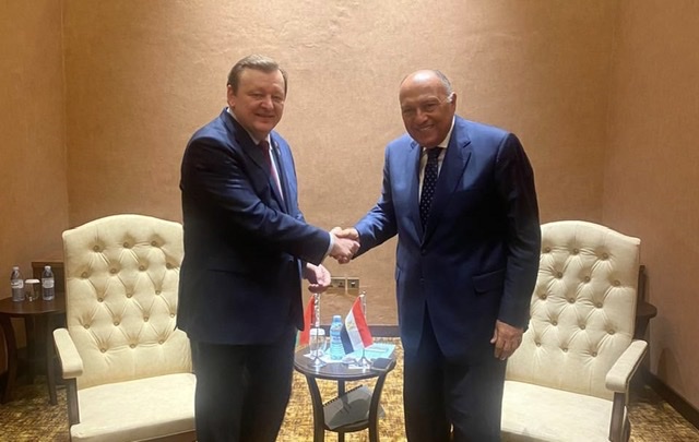  شكري و نظيره البيلاروسي يبحثان تدشين خطوط الطيران المباشر بين مصر وبيلاروسيا