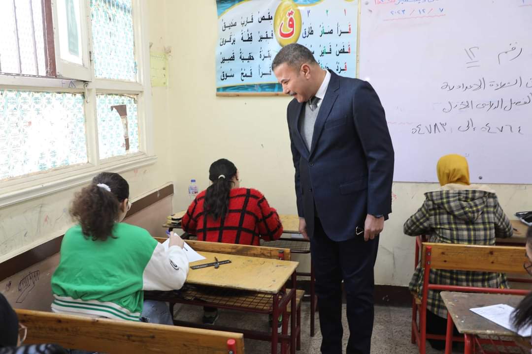 محافظ المنيا يكلف السكرتير العام بتفقد عدد من لجان امتحانات الشهادة الإعدادية