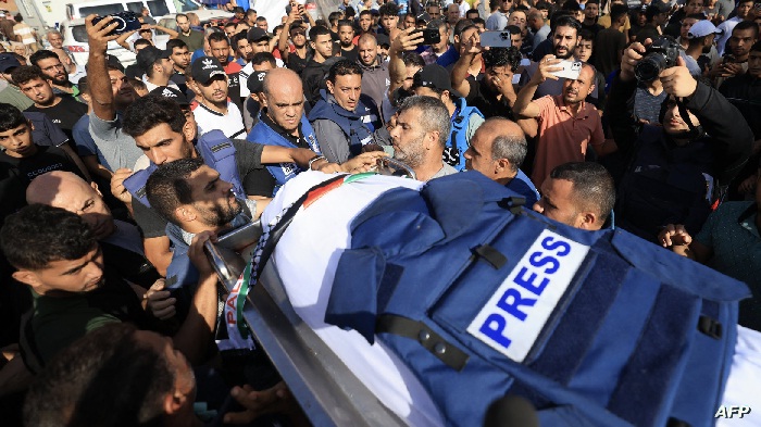 نقابة الصحفيين الفلسطينيين: 102 صحفيا شهيدا و71 أصيبوا بجروح خطيرة خلال 2023

