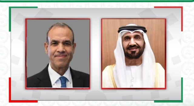 وزير الخارجية يهنئ 
