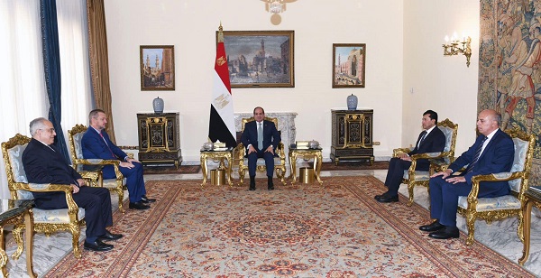 السيسي يستقبل رئيس اللجنة البارالمبية الدولية ويؤكد دعم مصر لذوي الهمم في المجال الرياضي






