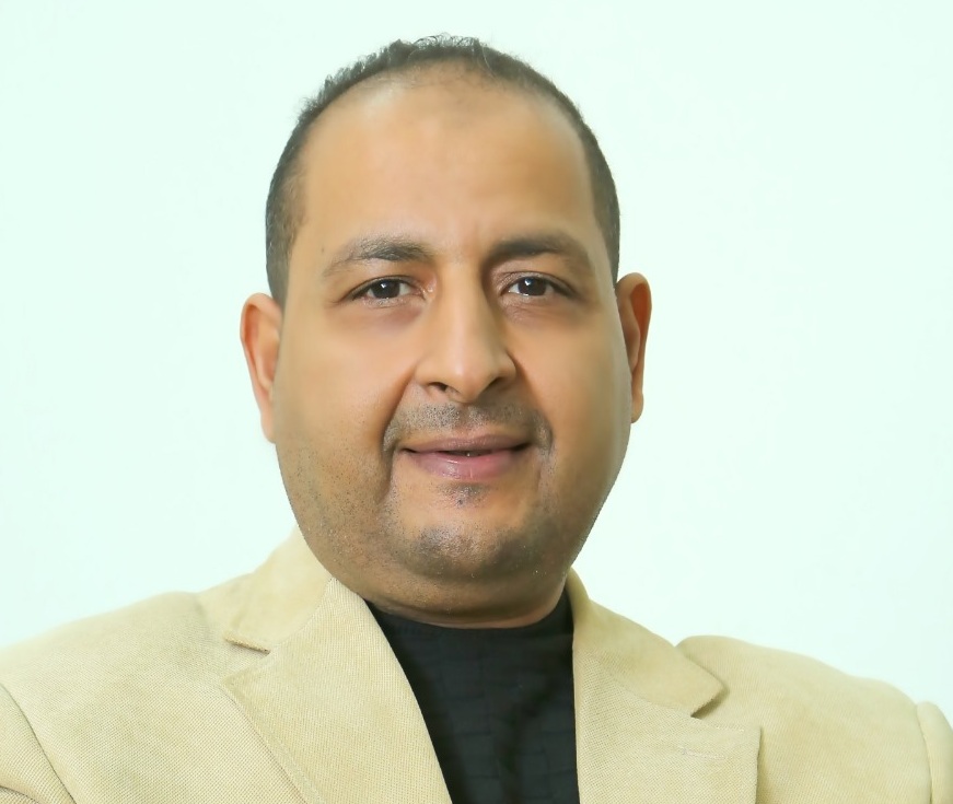 الكاتب سيد غلاب يفوز بجائزة نادي القصة

