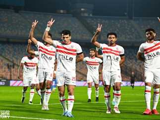 بعثة الزمالك تغادر القاهرة متجهة إلى الجزائر استعدادًا لمواجهة أبوسليم