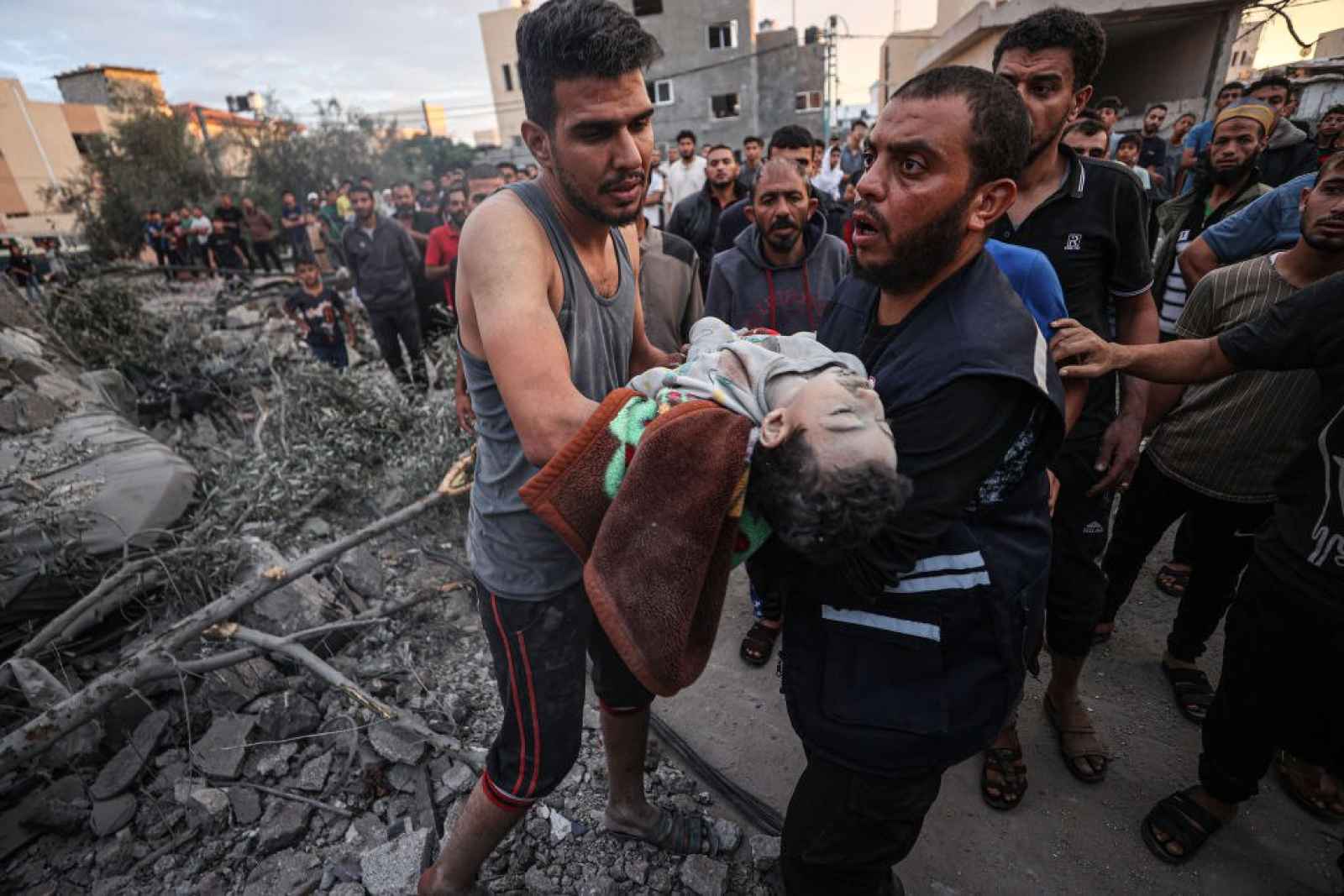 تدمير غزة | عقاب جماعي لم يستوعب دروس التاريخ ولن ينجح في هزيمة حماس 
