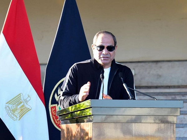 السيسي : اتخذنا خطوات لتحسين الموقف الاقتصادي ولا يوجد مشكلة في توفر السلع 