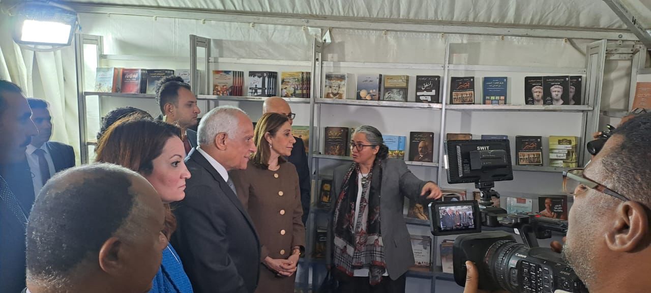 المركز القومي للترجمة يشارك بالدورة الـ ١٢ لمعرض فيصل للكتاب

