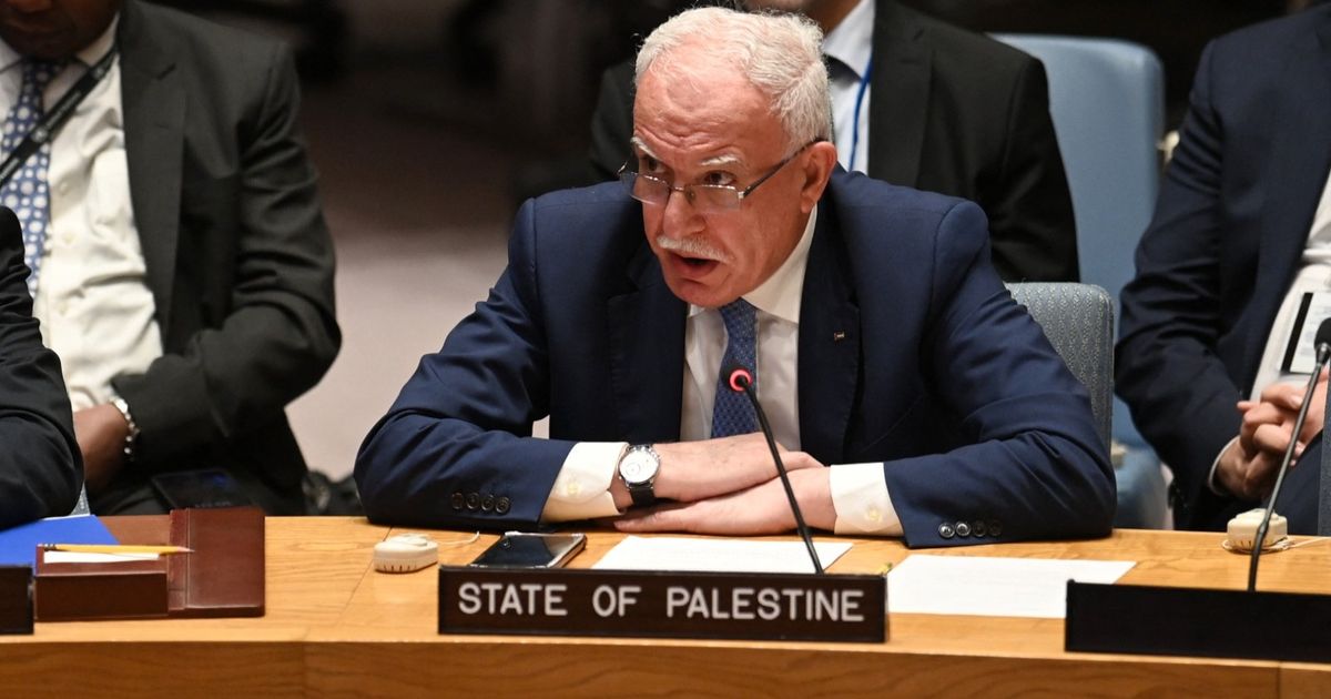 وزير خارجية فلسطين ينتقد صمت المجتمع الدولي تجاه العدوان الإسرائيلي على قطاع غزة ويحذر من خطورة تفاقم الأوضاع بالمنطقة