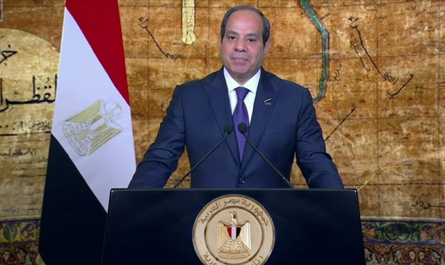 ستظل شاهدة على قوة مصر وصمود شعبها.. ننشر نص كلمة السيسي بمناسبة الذكري الـ42 لتحرير سيناء