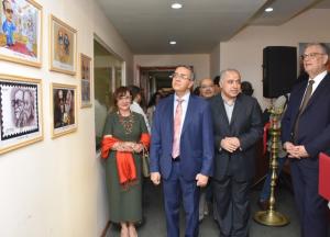 سفير الهند بالقاهرة يفتتح معرض طاغور ومحفوظ للكاريكاتير