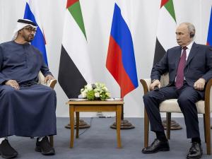 الإمارات تواصل جهودها الإنسانية.. نجاح جديد في تبادل الأسرى بين روسيا وأوكرانيا