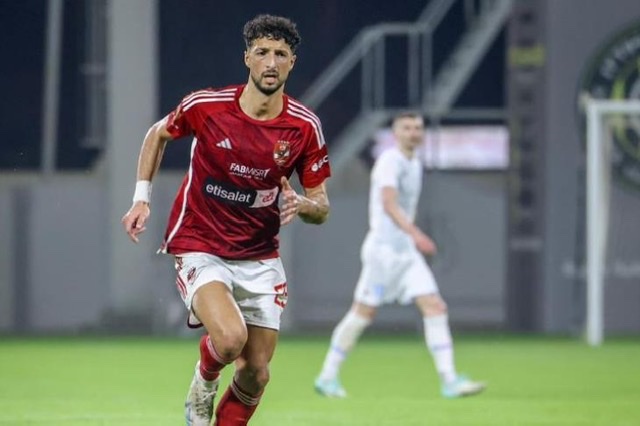 وسام أبو علي يغيب عن قمة الأهلي والزمالك