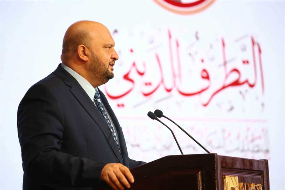 مطار القاهرة يبدأ استقبال الوفود المشاركة في المؤتمر العالمي للإفتاء