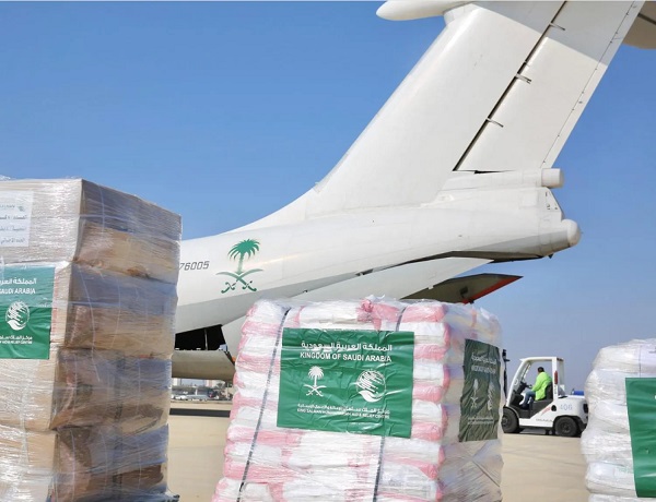 وصول الطائرة الإغاثية السعودية الـ11 إلى دمشق

