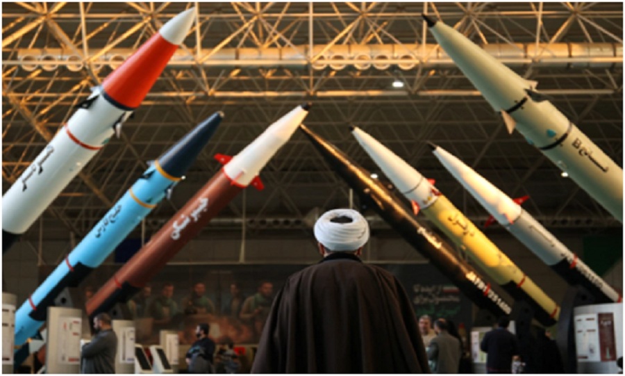 انتقال السلطة في 2025: كيف سيتعامل 