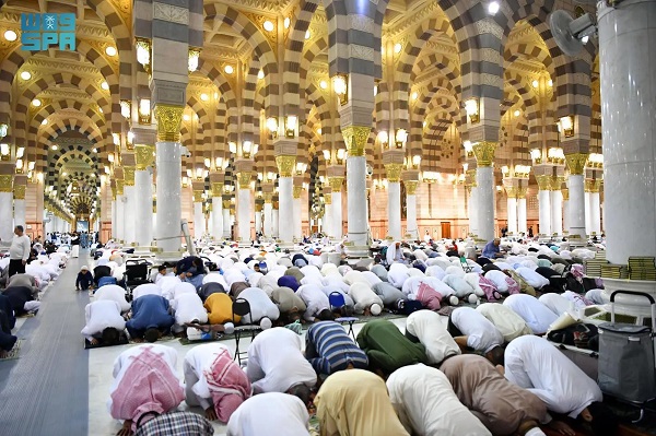 أكثر من 5.4 ملايين مصلٍ في المسجد النبوي خلال الأسبوع الماضي

