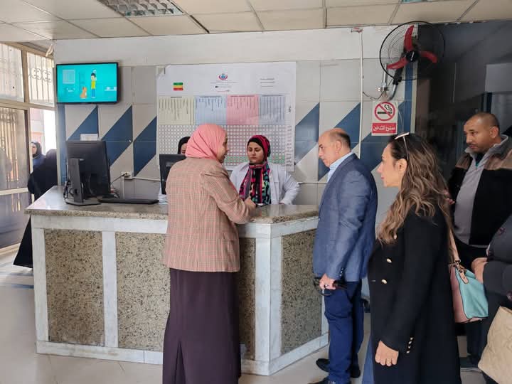 جولة تفقدية للواء تامر شوشة للمراكز الطبية بحى النزهة