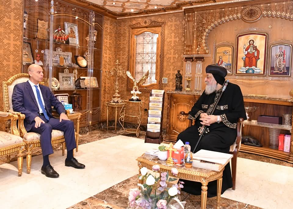  البابا تواضروس يستقبل سفير مصر في الفاتيكان ويؤكد على العلاقات الطيبة مع الكنائس العالمية