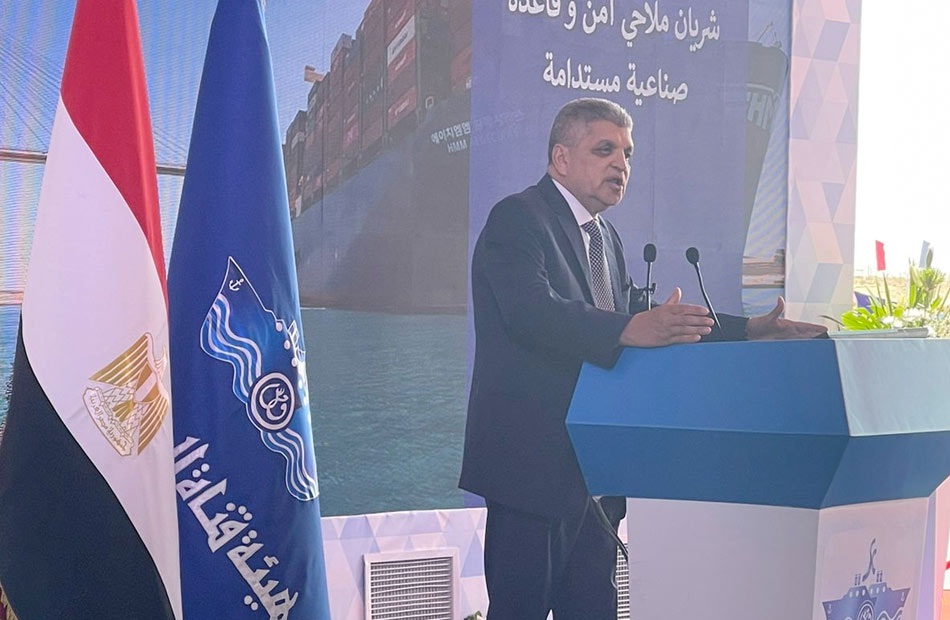 الفريق أسامة ربيع: تكليف رئاسي جديد ببناء 12 سفينة صيد أعالي بحار

