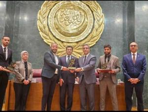 سفير الجزائر  يشارك في الحفل الختامي لنموذج محاكاة برلمان الشباب العربي 